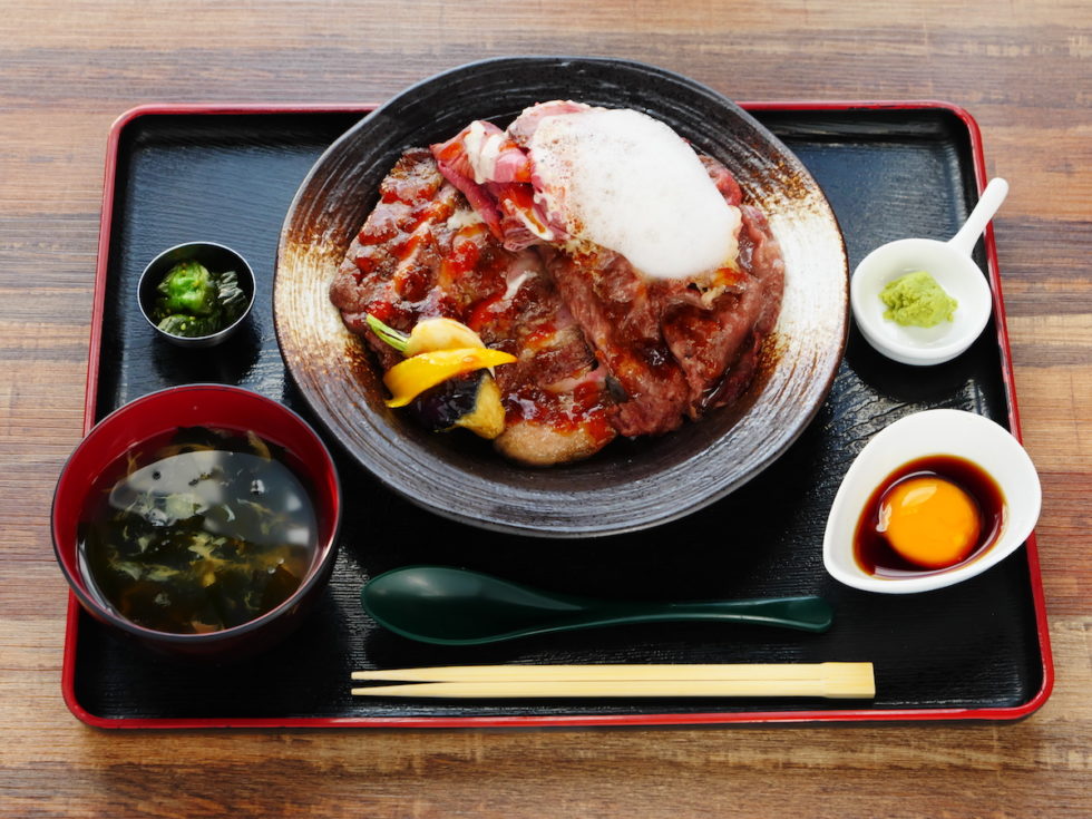 [:ja【2020】肉の最高級×米の最上級 松阪牛・炭火焼きポーク・ローストビーフのしあわせ丼