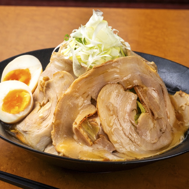 (日本語) らーめん屋さんの特製チャーシュー丼