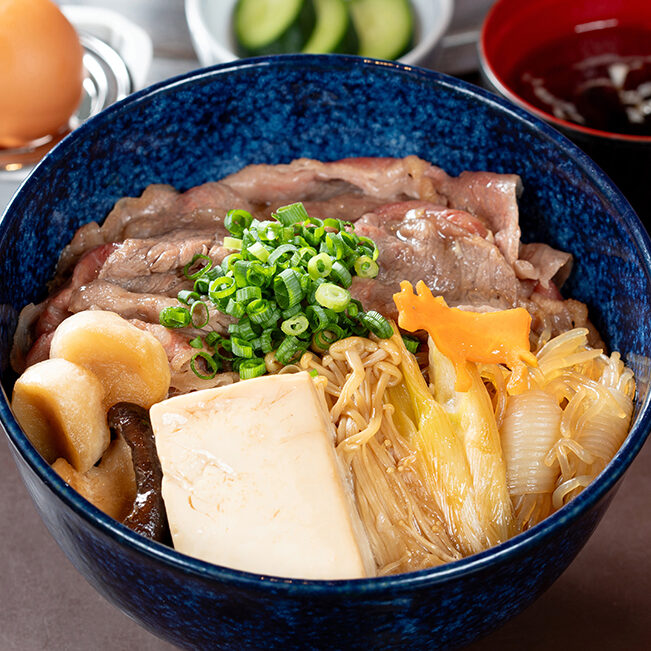 極上ワイン和牛サーロインのすき焼き丼