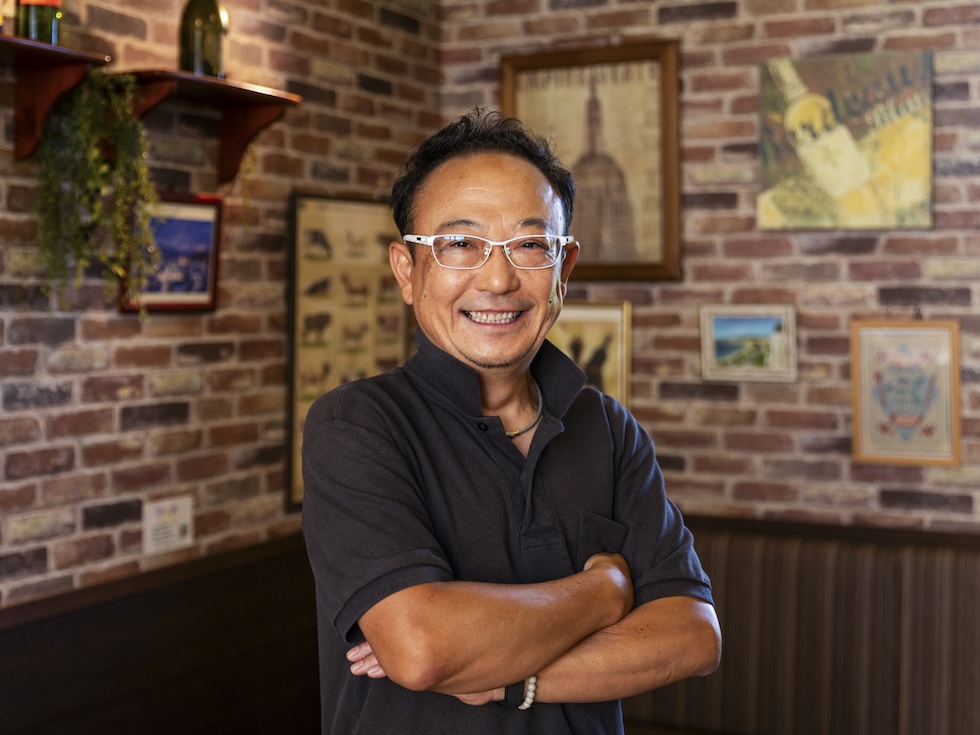 (日本語) 肉にまみれろ。話はそれからだ。ごろごろステーキ牛めし