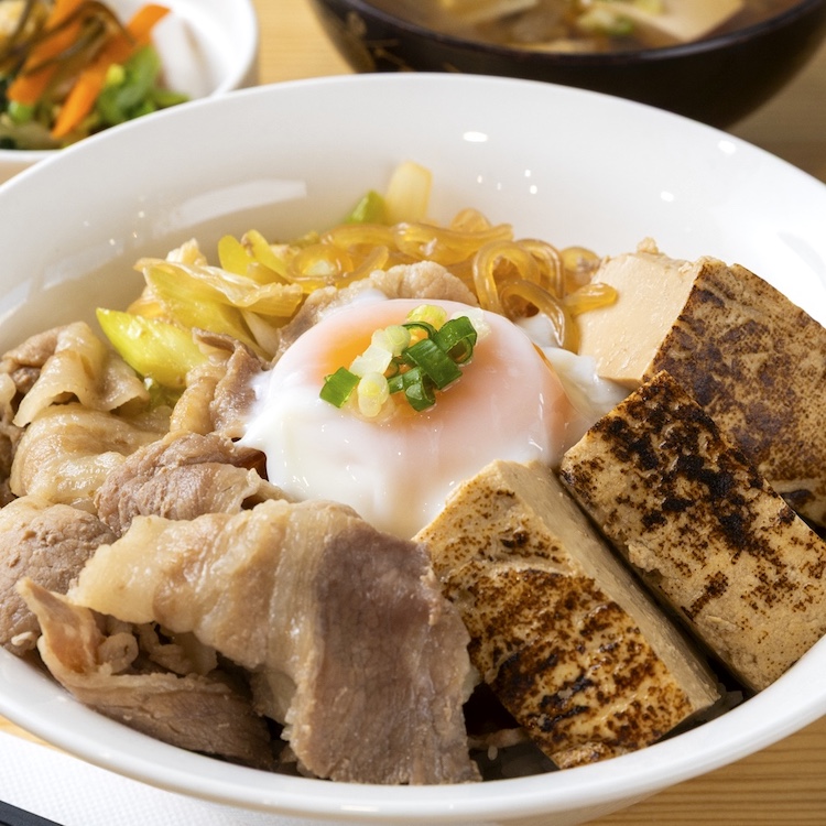 豆爺の肉豆富丼