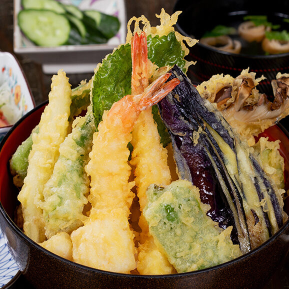 10種の天ぷらのびっくり！！天丼