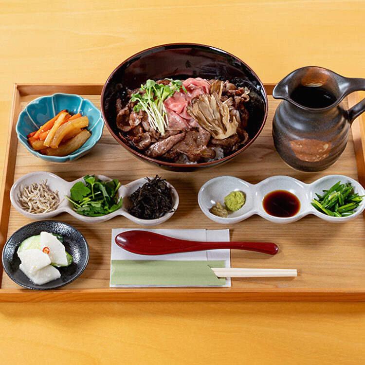 内山の肉まぶし