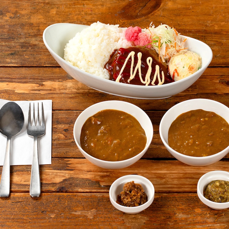 〔1丼で3度うまい〕デミグラスと2つのピリ辛なんばんカレー