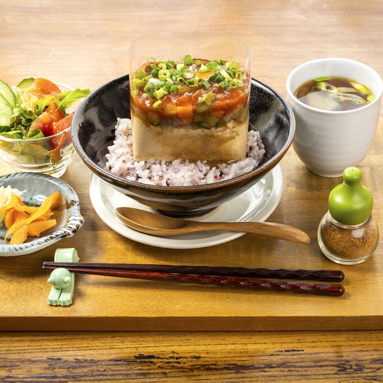 なだれ とうふドン −野菜麻婆豆腐−
